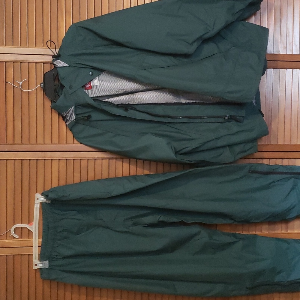 Mens rain suit
